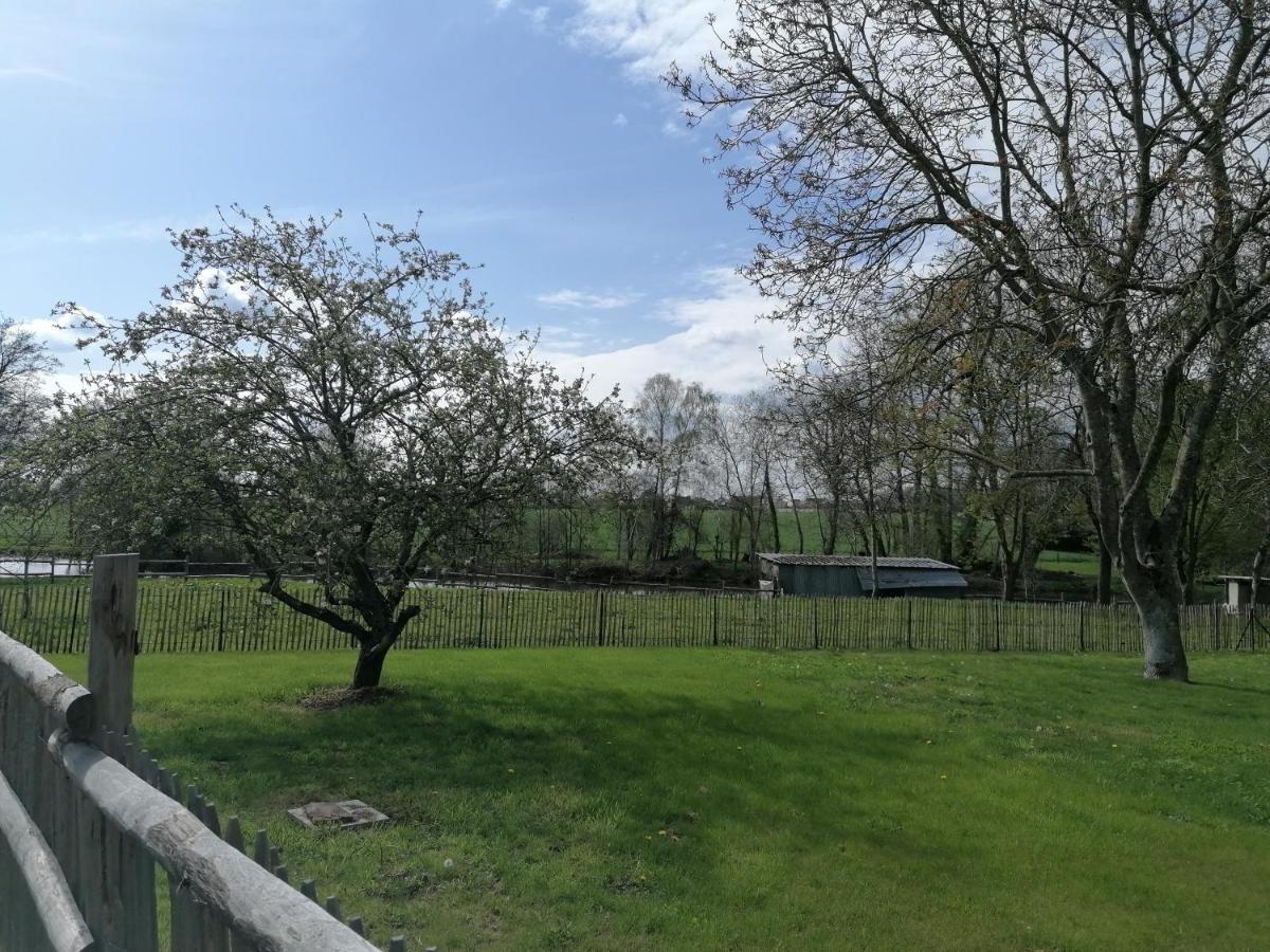 Villa Les Petites Rives De La Motte Pleugueneuc Exterior foto
